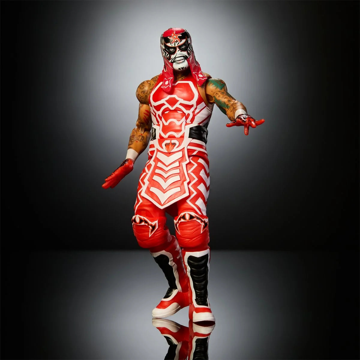 WWE Top Picks Elite Collection 2027 Wave 1 Penta action figure by Mattel, detailed figure with wrestling attire and accessories.