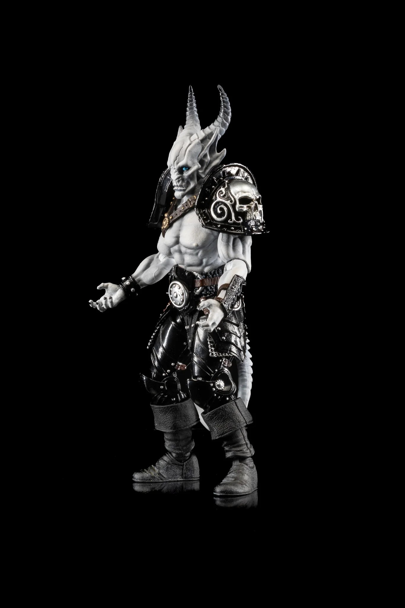 PRE-ORDER - Pale Demon Armory Gladiator